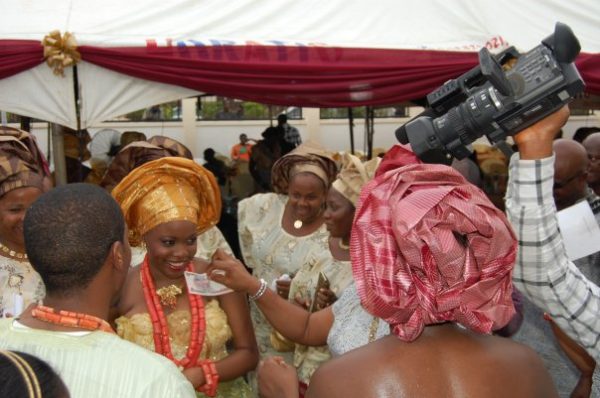 Arese Michael Ugwu Trad Wedding Bella Naija0009 Arese Michael Ugwu Trad Wedding Bella Naija0009