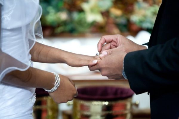 Chika Fagoyinbo & Ikenna Nwakanma White Wedding Bella Naija002
