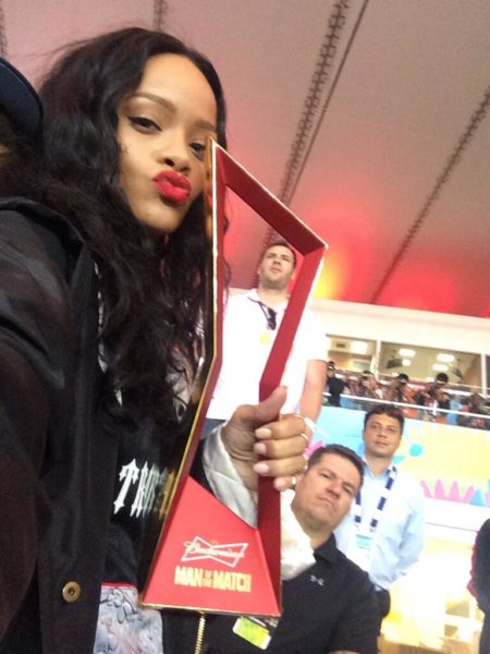 Rihanna World Cup9