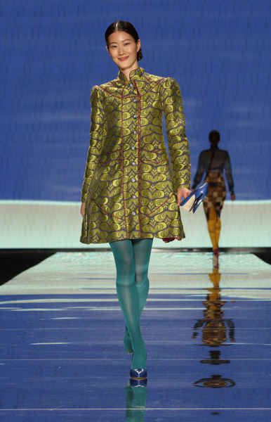 Jacquard swing coat (Lee, China)