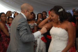 lola-abiodun-tosin-ashafa-wedding-bella-naija545