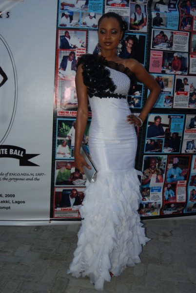 Omowunmi at the Ecomium Black & White Ball in MAI