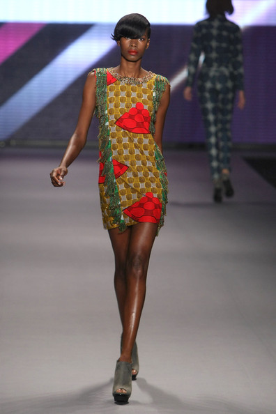 AfroChic in the City: Jewel by Lisa Spring/Summer 2010 @ ARISE Promise ...