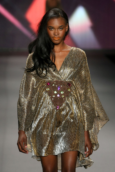 Rhapsody of Art & Colour: Tiffany Amber Spring/Summer 2010 @ ARISE ...