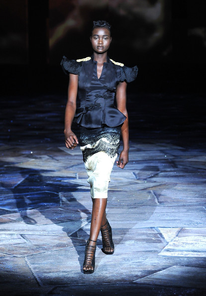 Arise+Magazine+African+Collective+Runway+Fall+_lqO_xUUEYql