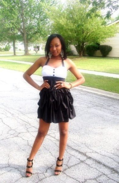 34e Dress: Forever 21; Shoes: Bebe
