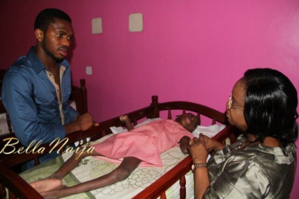 Joseph Yobo's Charitable Deeds - December  2012 - BellaNaija012