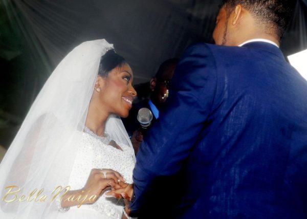 Tolu Odukoya & Olumide IjogunWhite Wedding Photonimi - December 2012 - BellaNaija597