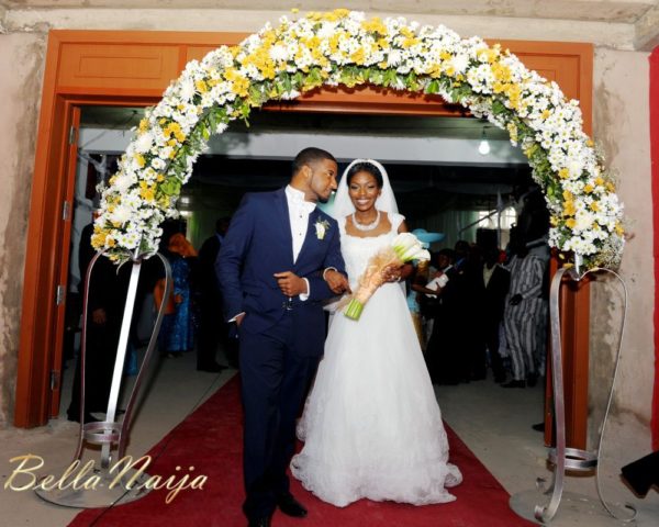 Tolu Odukoya & Olumide IjogunWhite Wedding Photonimi - December 2012 - BellaNaija946