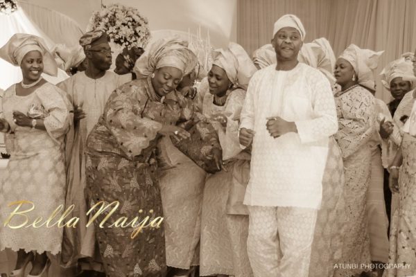 Bukki Adewumi & Sheun David-Onamusi White Wedding - BellaNaija Weddings  - January 2013 - BellaNaija047