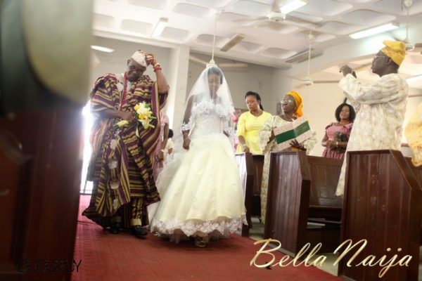 Tosin Alakija & Dotun Akinbode White Wedding 1 - March 2013 - BellaNaija081