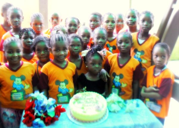 Sterling Bank Celebrates its 'I Can Save' Account Holders on Childrens Day - June 2013 - BellaNaija001