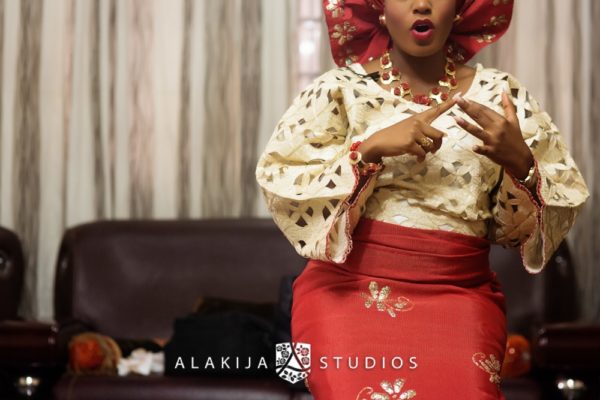 Abisoye_Lanre_Yoruba_Traditional_Engagement_Wedding_Jide_Alakija_Studios_Nigerian_BellaNaijaCM1_5083