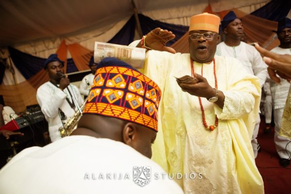 Abisoye_Lanre_Yoruba_Traditional_Engagement_Wedding_Jide_Alakija_Studios_Nigerian_BellaNaijaCM1_5954