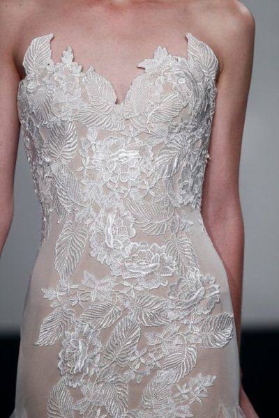 Mark_Zunino_Kleinfeld_Fall_2013_BellaNaija_Bridal_Collection_Wedding_dresses_10-MZBF651