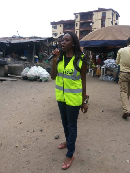 TV Personality Ariyike Akinbobola donates Back-To-School Items for Children in Ajegunle- September 2013 - BellaNaija - 027