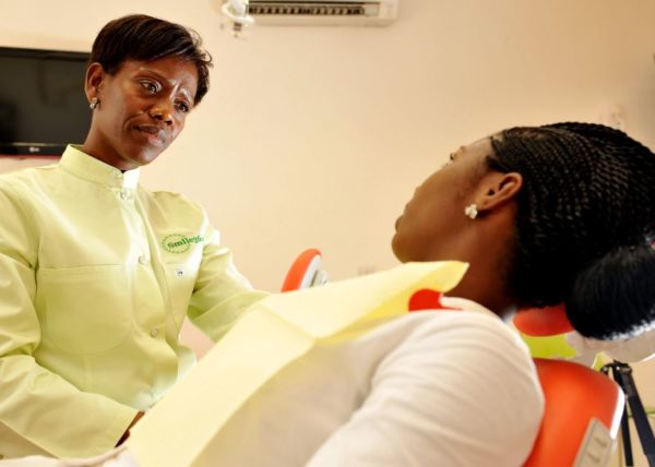 Smile360 Launches Oral Healthcare Campaign - BellaNaija - October 2013 (2)