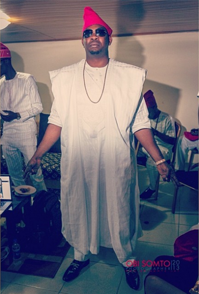 Don Jazzy doing Olamide's Gun Man Pose