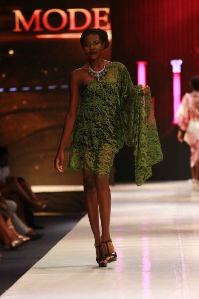 Glitz Africa Fashion Week 2013 Modella B - BellaNaija - November2013004