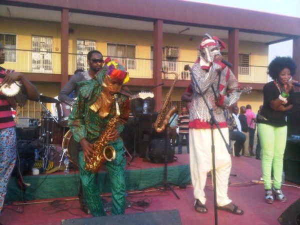 Lagbaja performs with Nigeria's Got Talent Winner Akorede Odukale - BellaNaija - January2014003