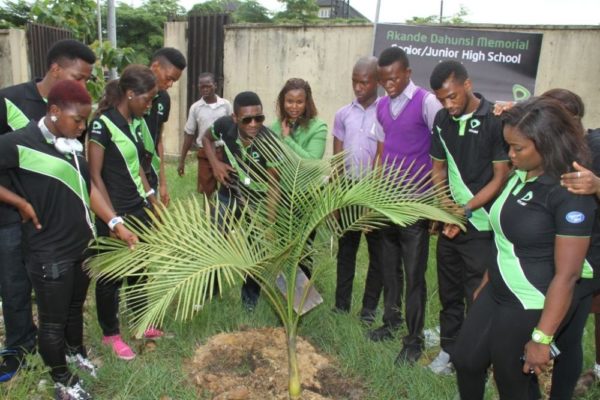 Nigerian Idol Contestants Plant a Tree - BellaNaija - May2014008