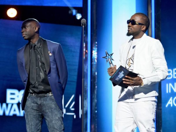 BET AWARDS '14 - INTERNATIONAL BET AWARD PRESENTATIONS : Best International Act: Africa; Best International Act: UK