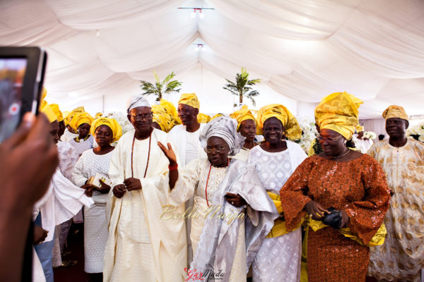 Onyinye & Olaolu's Igbo & Yoruba Wedding in Lagos | Bahamas Outdoor Beach Wedding | Gazmadu | BellaNaija 0089
