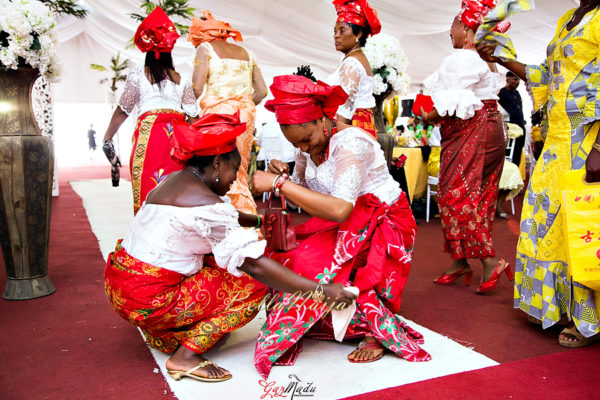Onyinye & Olaolu's Igbo & Yoruba Wedding in Lagos | Bahamas Outdoor Beach Wedding | Gazmadu | BellaNaija 0105