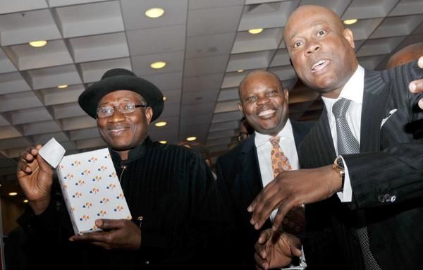 Jonathan unveils E-ID Card- August - 2014 - BellaNaija008