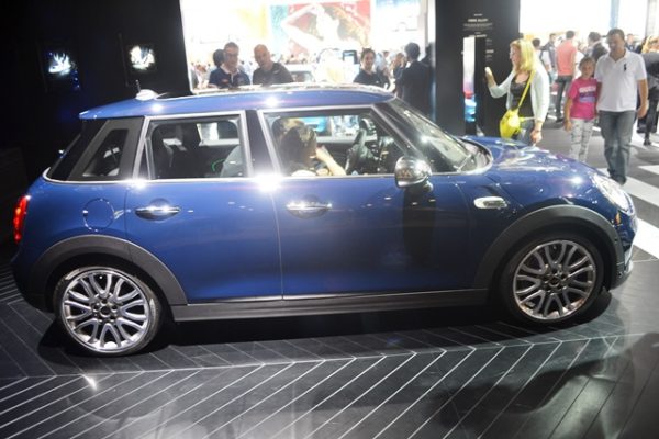 5-Door Mini Cooper (1)