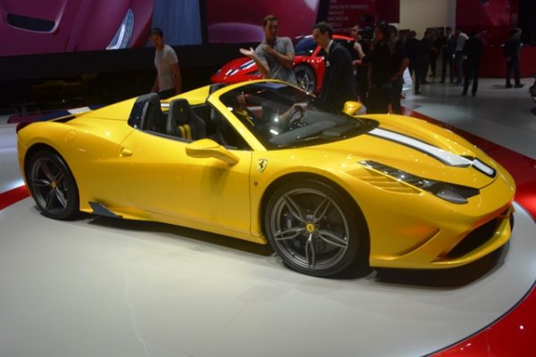 Ferrari 458 Speciale A (1)