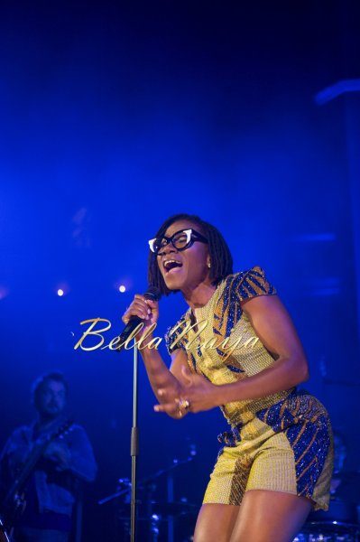 Asa Thrills Fans at Concert in London with
