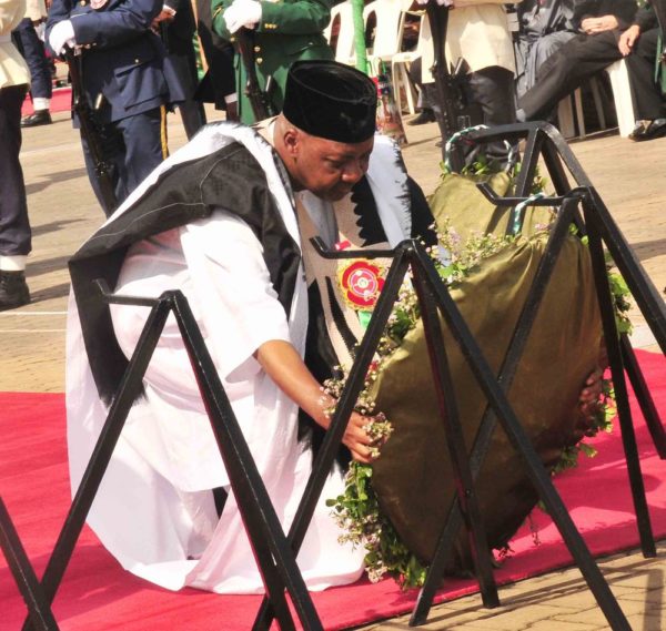 PIC.2.  WREATH LAYING FOR  2015  ARMED FORCES REMEMBERANCE DAY IN ABUJA