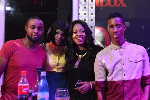 9 TAKE A POSE SEYI SHAY WITH AUDIENCE MEMBERS