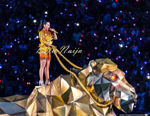 Katy-Perry-Super-Bowl-Halftime-Performance-February-2015-BellaNaija0021