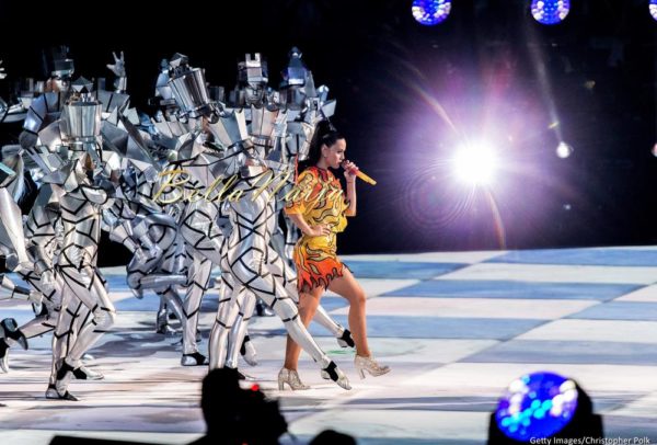 Katy-Perry-Super-Bowl-Halftime-Performance-February-2015-BellaNaija0022