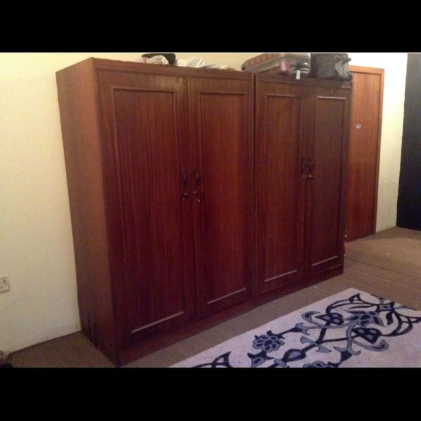 Wardrobe wallpaper 1