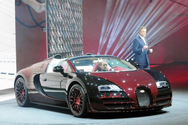 Bugatti-Veyron-1