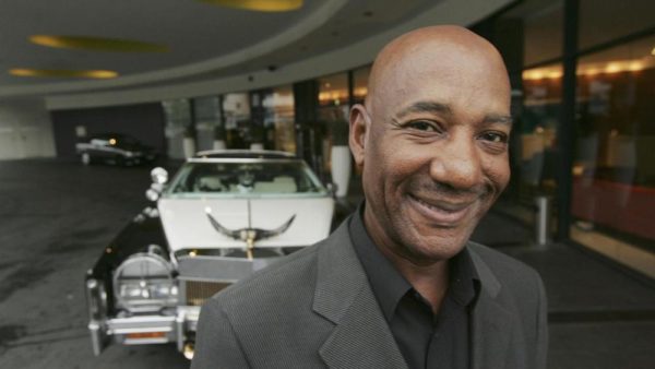 SYDNEY, AUSTRALIA- SEPTEMBER 7:  Singer Errol Brown (Hot Chocolate) poses in front of a Cadillac on a pre-tour promotion at The Vibe hotel in Rushcuttewrs Bay September 7, 2004 in Sydney, Australia. (Photo by Patrick Riviere/Getty Images)