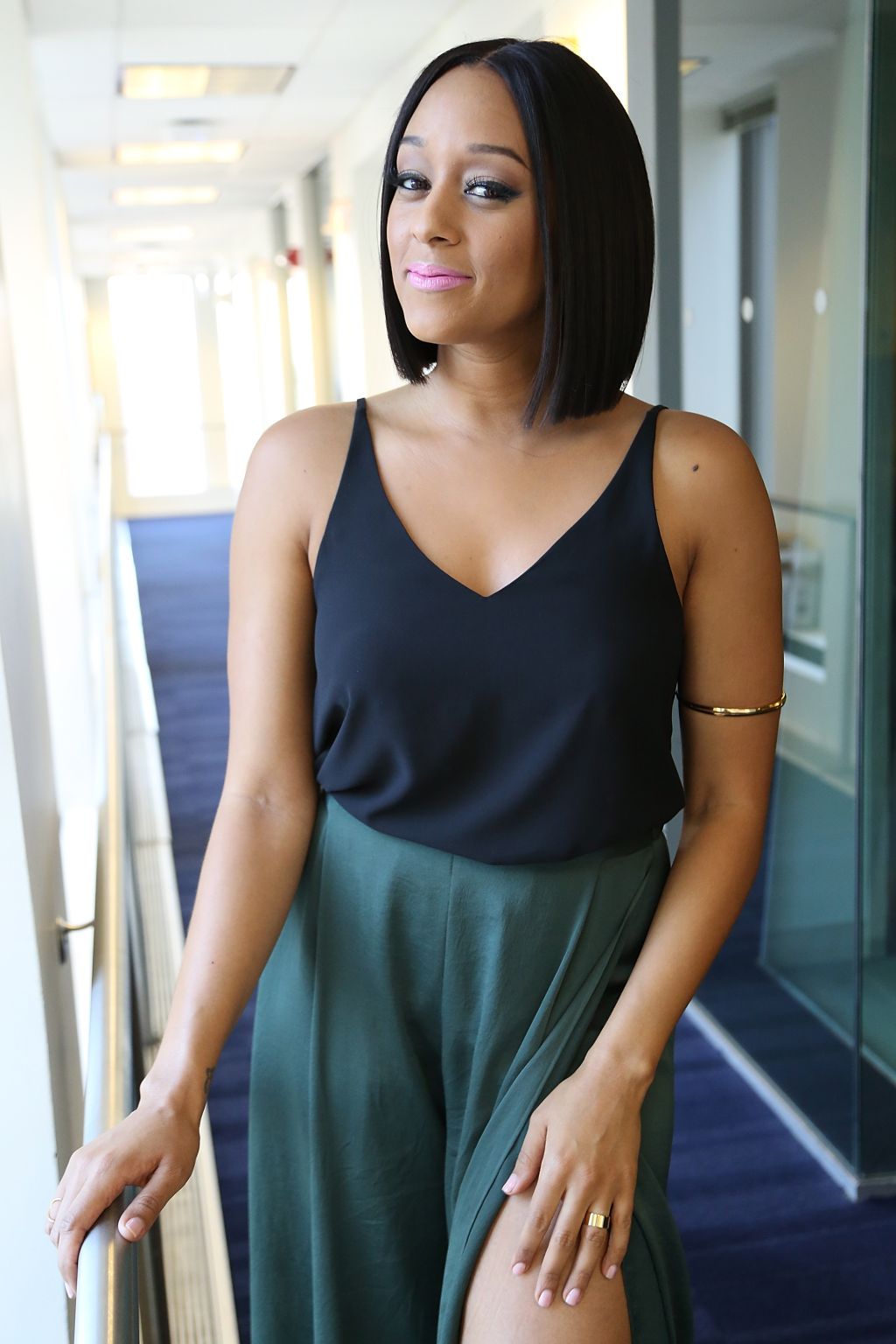 NEW YORK, NY - APRIL 27:  Actress Tia Mowry visits SiriusXM Studios on April 27, 2015 in New York City.  (Photo by Monica Schipper/Getty Images)