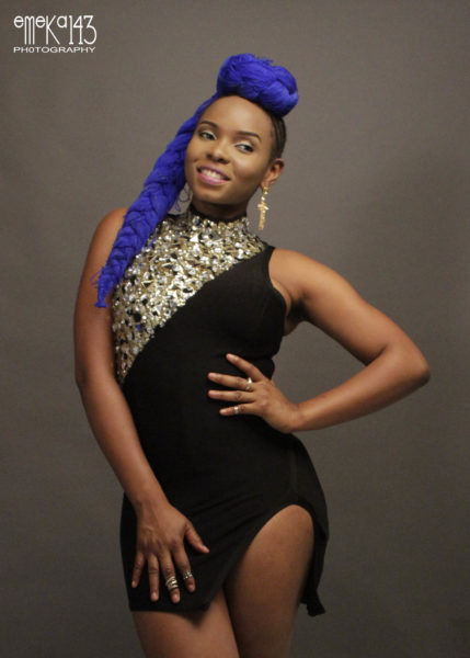 Yemi Alade - Pose B-T-S (1)