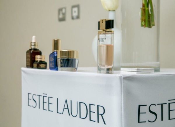 9.Estee Lauder 5 0036