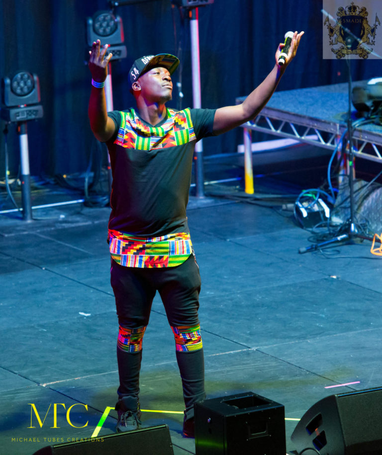 See all the Photos from Davido’s Concert in London with Runtown, Shina