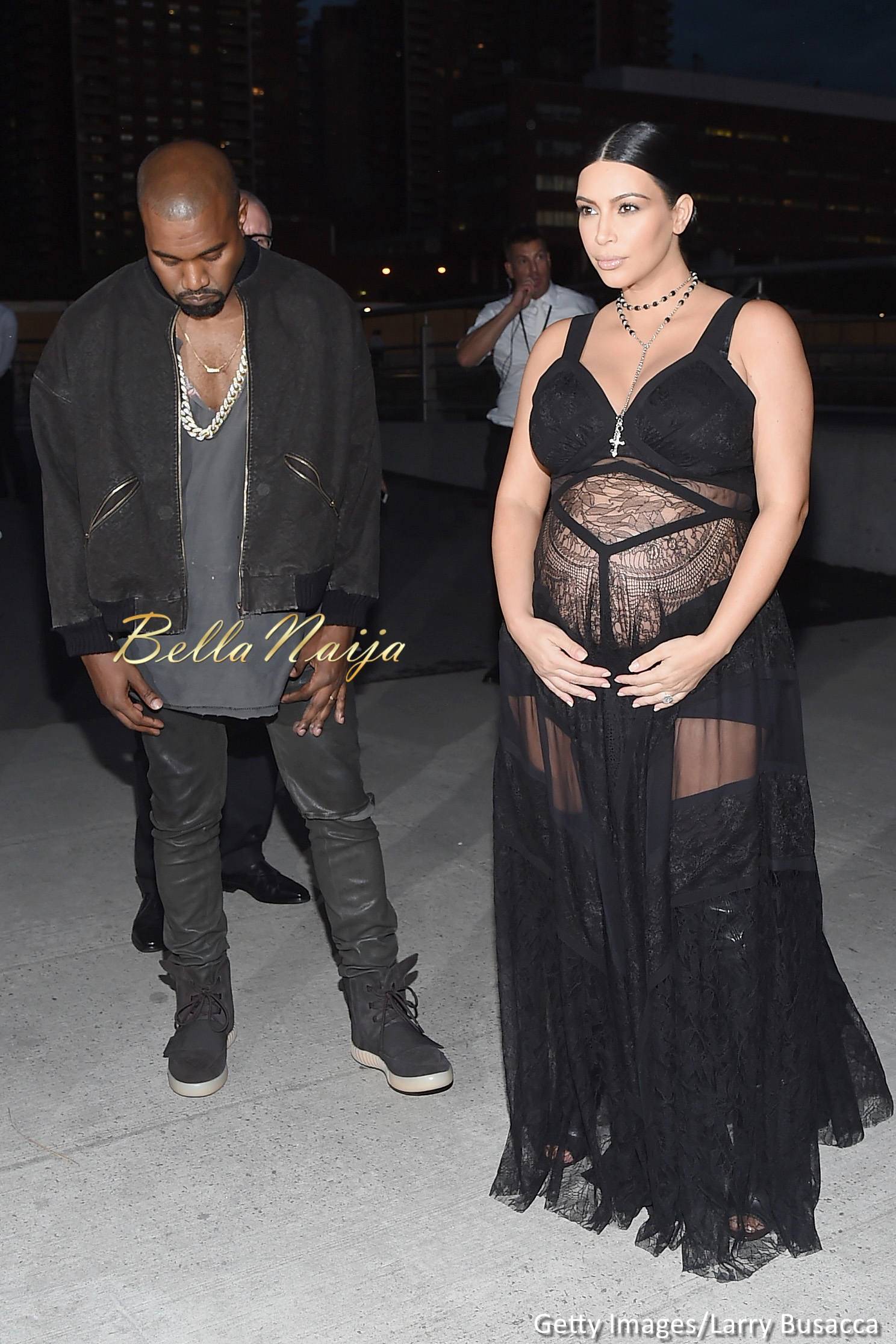Her Most Daring Pregnancy Look? Check Out Kim Kardashian's Outfit to the Givenchy Show ...1488 x 2232
