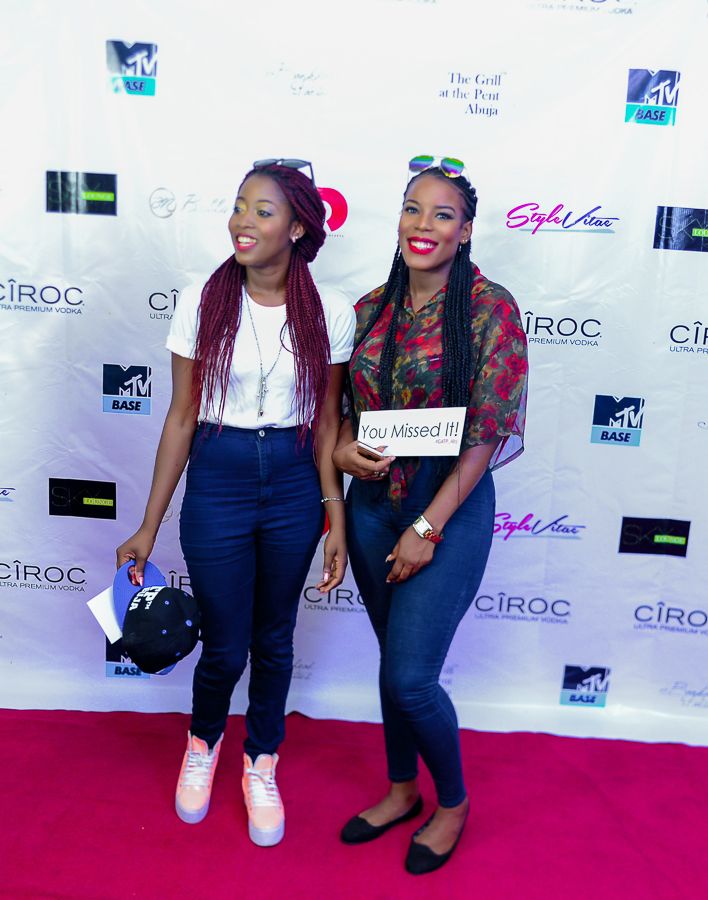 Grill At The Pent Abuja White and Denim Edition - Bellanaija - September003