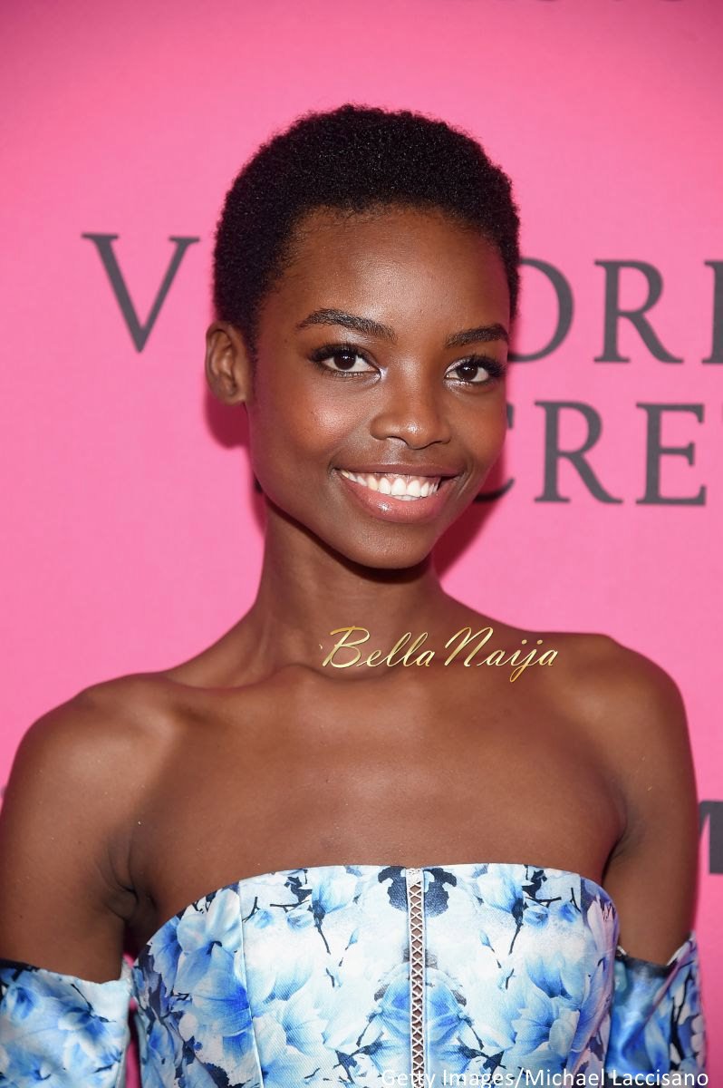 Maria & her Teeny Weeny Fro on the Pink Carpet