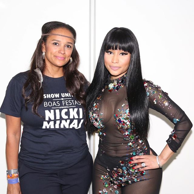 Oh no big deal...she's just the 8th richest woman in the world. (At least that's what I was told by someone b4 we took this photo) Lol. Yikes!!!!! GIRL POWER!!!!! This motivates me soooooooooo much!!!! S/O to any woman on a paper chase. Get your own!!!! Success is yours for the taking!!!!! #Angola thank u to the women who brought me out here as well.