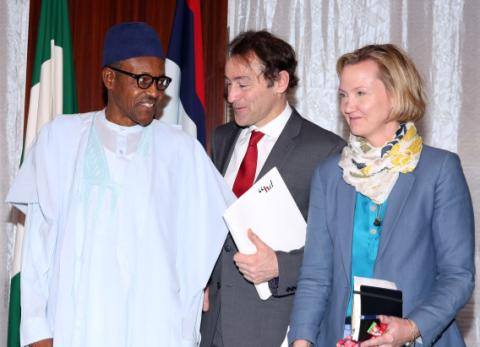 President Muhammadu Buhari, Advisor Gender, HD Centre, Hajiya khadijath H. Gambo, Africa Regional Director, Centre for Humanitarian Dialogue, Ms. Meredith Preston McGhie and others during an audience with the centre for Humanitarian Dialogue at the State House in Abuja