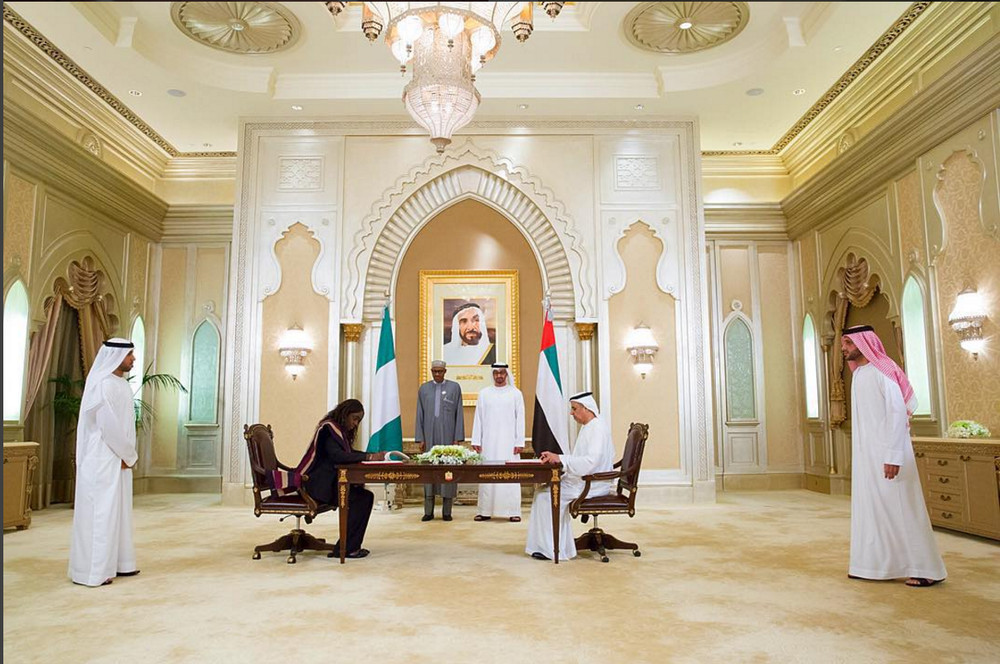 President Buhari and Crown Prince of UAE, Sheikh Mohammed Bin Al Nah Yan witnessing the signing of bilateral agreements by Minister of Finance Kemi Adeosun in Abu Dhabi on 19th Jan 2016