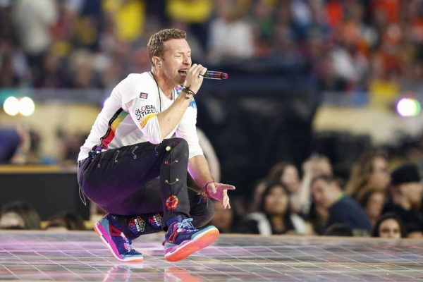 Super-Bowl-50-Beyonce-Coldplay-Mark-Ronson-February-2016-BellaNaija0009